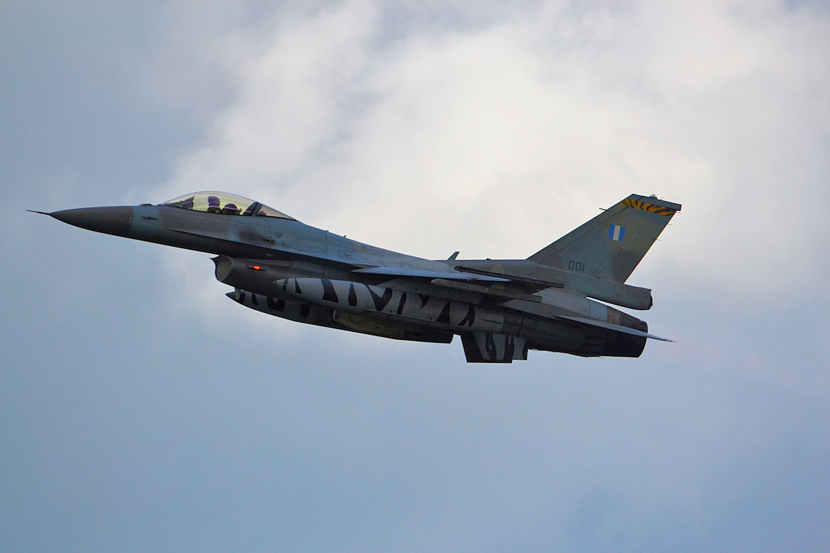 001/001 Hellenic Air Force Lockheed Martin F-16C Fighting Falcon Photo by Warthog1 - AVSpotters.com