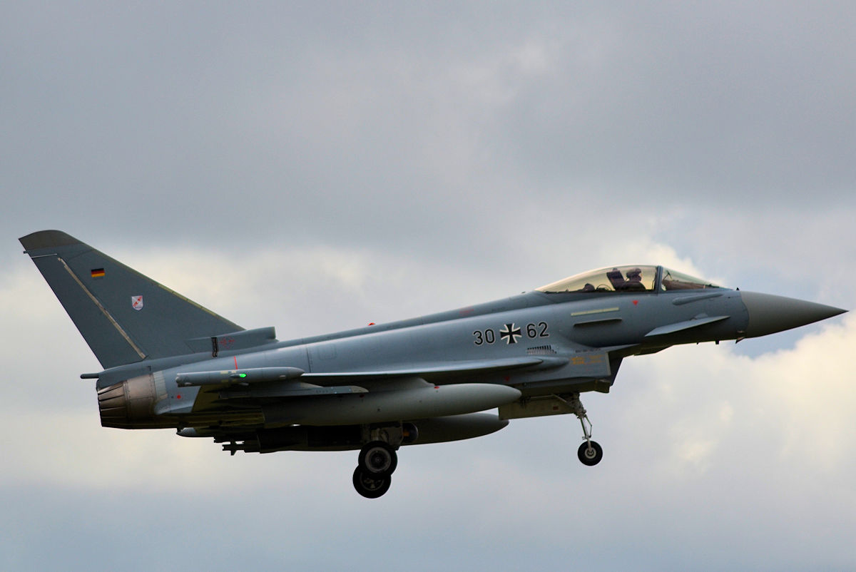 30+62/30+62 German Air Force Eurofighter Typhoon EF2000 Photo by Warthog1 - AVSpotters.com