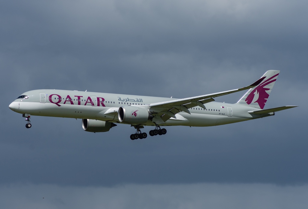 A7-ALE/A7ALE Qatar Airways Airbus A350 Airframe Information - AVSpotters.com