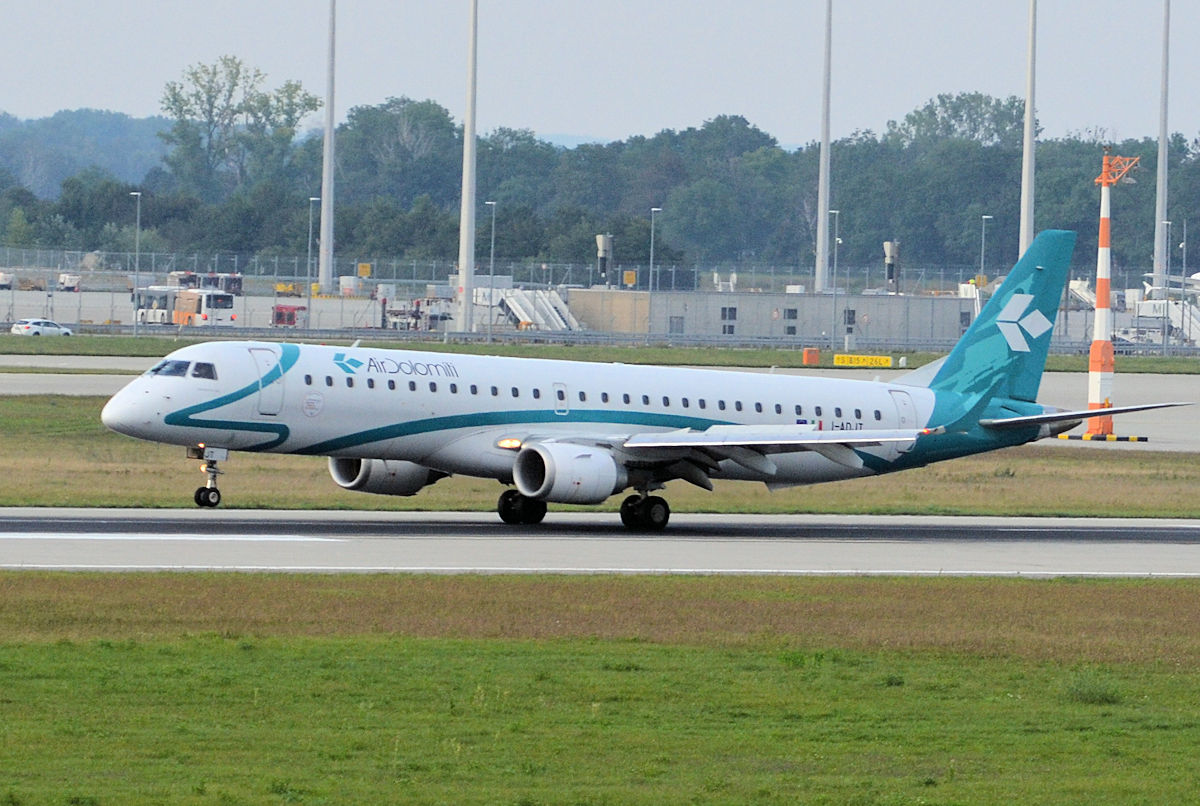 I-ADJT/IADJT Air Dolomiti Embraer ERJ-195LR Photo by Warthog1 - AVSpotters.com