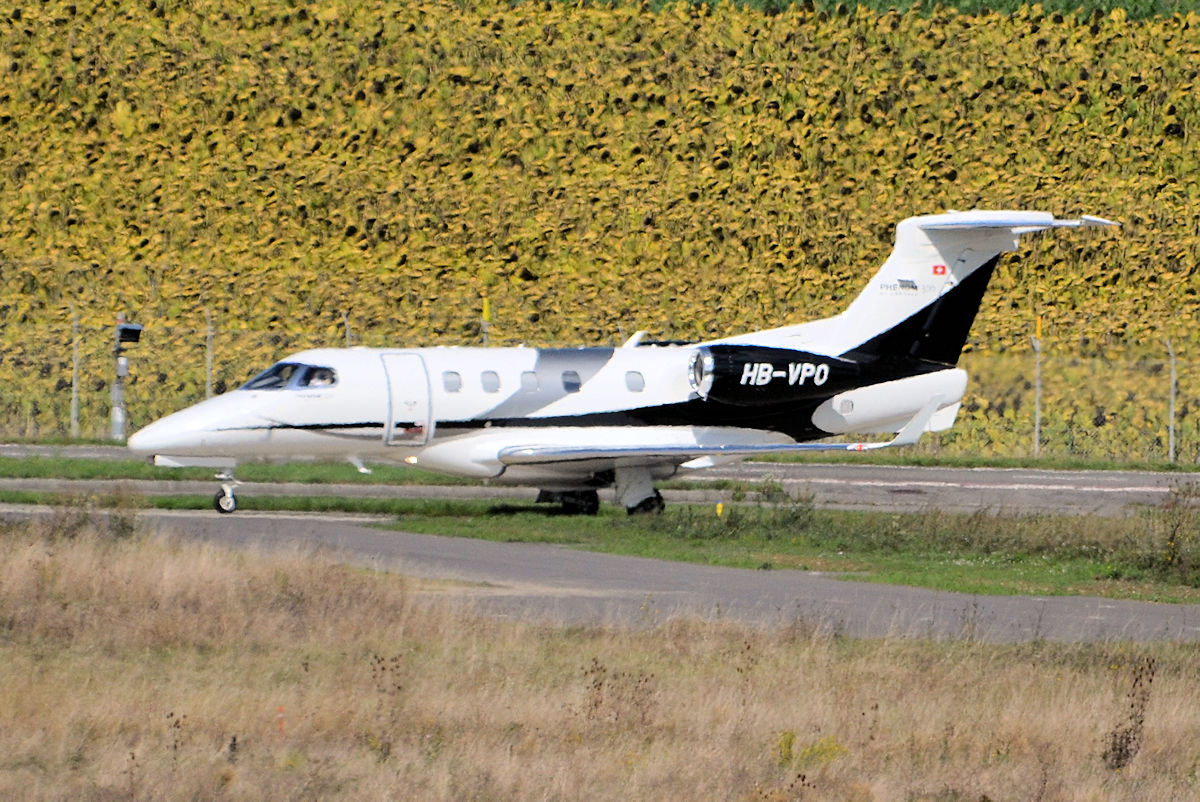 HB-VPO/HBVPO Corporate Embraer EMB-505 Phenom 300 Photo by Warthog1 - AVSpotters.com