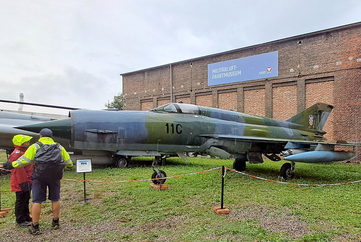 110/110 Croatian Air Force Mikoyan-Gurevich Unallocated Photo by Warthog1 - AVSpotters.com