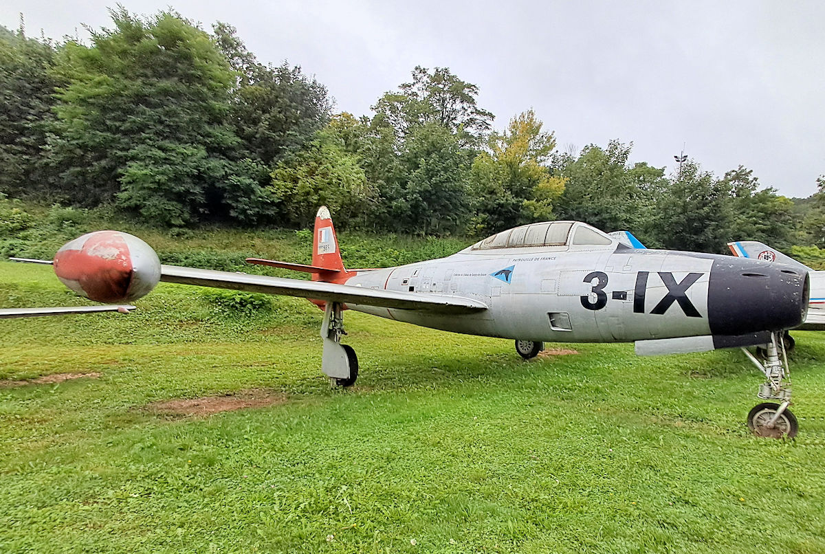 5216/5216 Portuguese Air Force Republic F-84G Thunderjet Photo by Warthog1 - AVSpotters.com