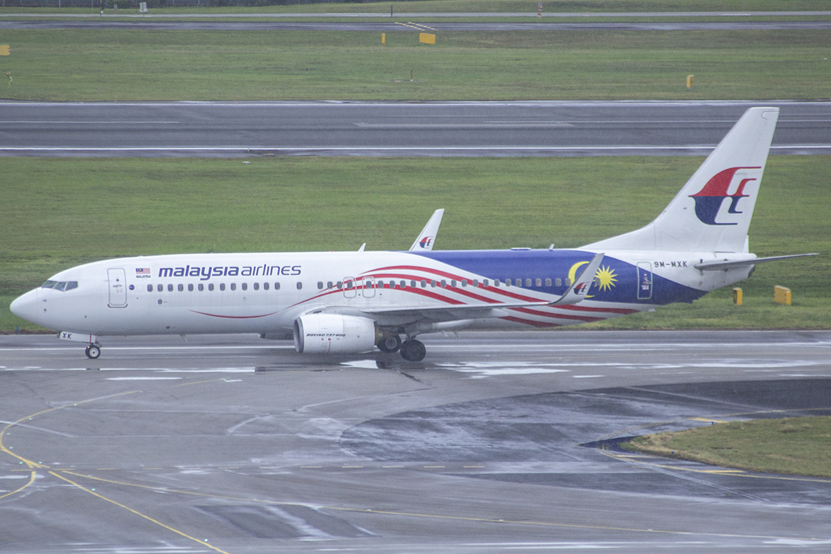 9M-MXK/9MMXK Malaysia Airlines Boeing 737 NG Airframe Information - AVSpotters.com